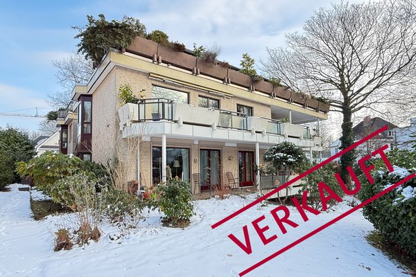 VERKAUFT: 3-4-Zi.-Penthousewohnung mit Aufzug und 2 PKW-Stellplätzen im Blankeneser Zentrum