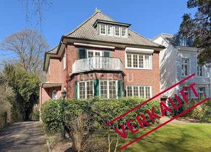 VERKAUFT: Kaffeemühle von Walther Baedeker! Familien-Villa mit Garten in bester Lage von Blankenese