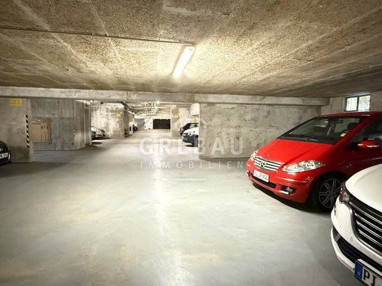 Gepflegte 2,5-Zimmer-Maisonettewohnung im Dachgeschoss mit
TG-Stellplatz in Schenefeld