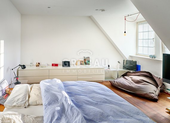 RESERVIERT: Idylle unter Reet! Modernes und top-gepflegtes Mittelreihenhaus in stadtnaher Hofanlage