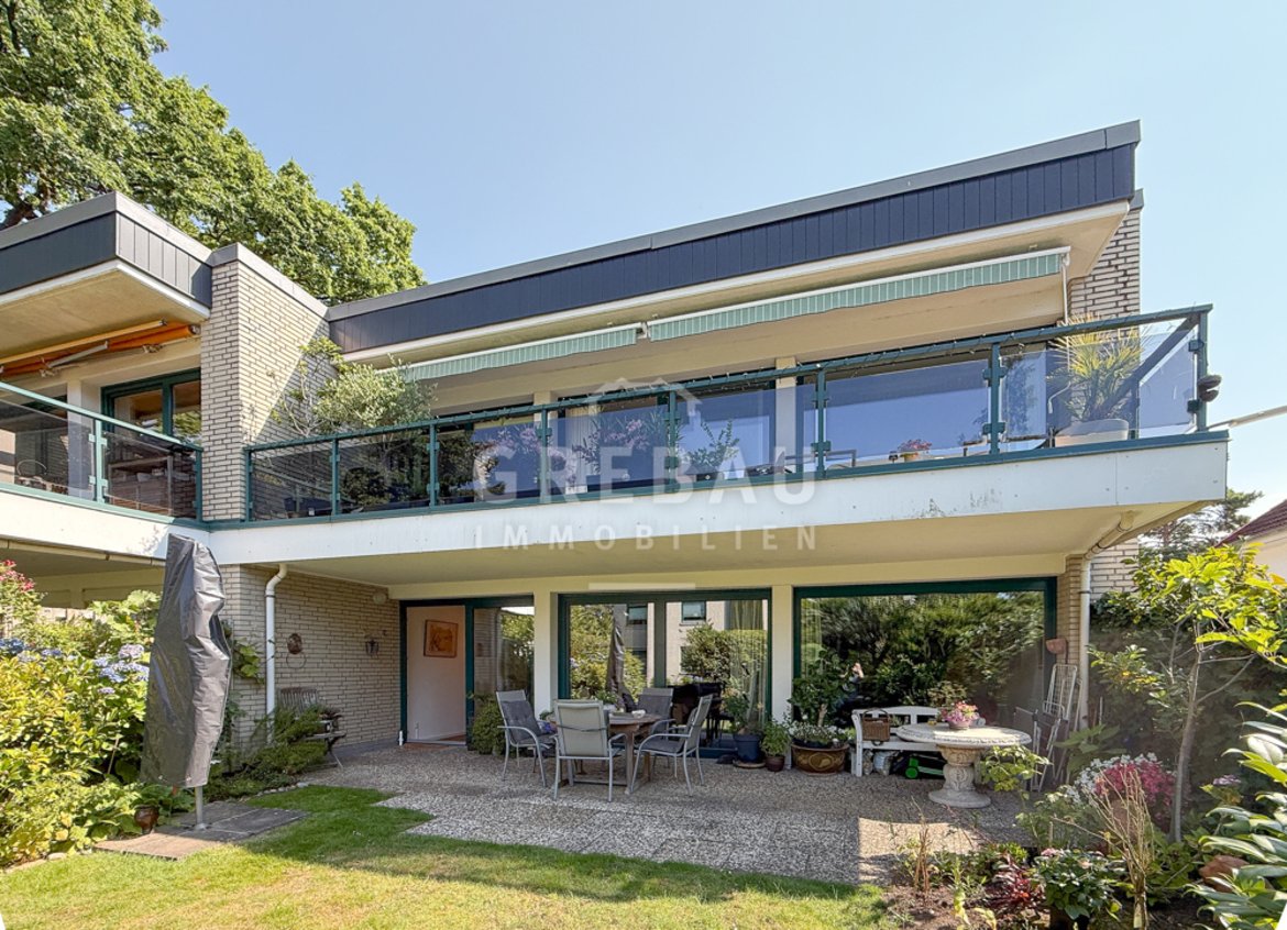 Zentrumsnah und gut geschnitten: 4-Zimmer-Erdgeschosswohnung mit Terrasse und TG-Stellplatz