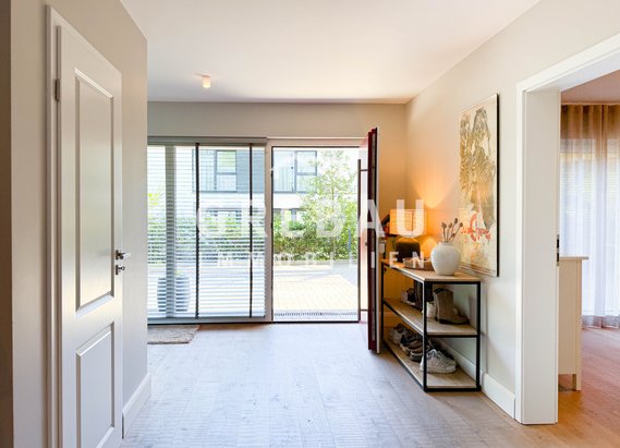 Moderne Doppelhaushälfte mit Energieeffizienzklasse A im schönen Blankenese